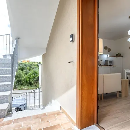 Gavina B By Interhome *